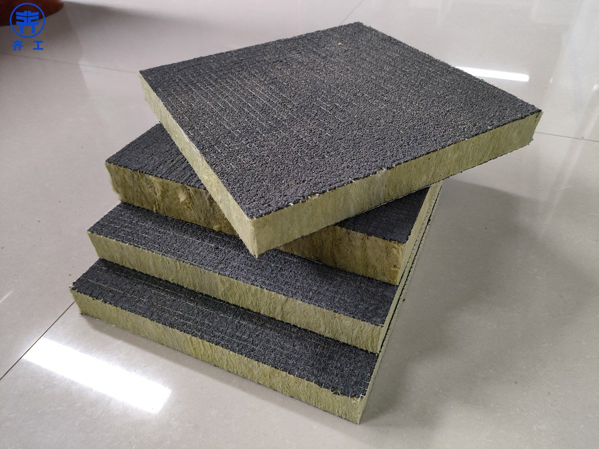 什么是巖棉復(fù)合板墻板？